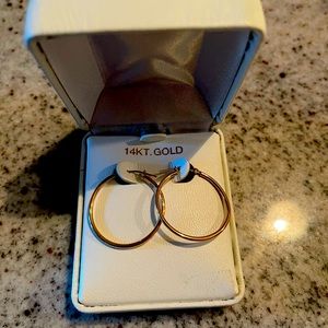 14k yellow gold hoop earrings